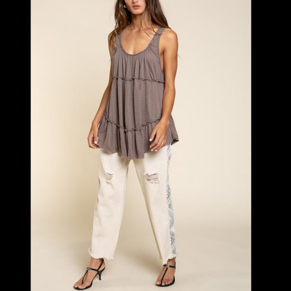 POL Ash Brown Ruffle Tank Top Open Low Scoop Back Relaxed Fit - Picture 4 of 4